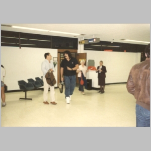 1988-08 - Australia Tour 007 - Raul & Stu on Arrival in Sydney.jpg